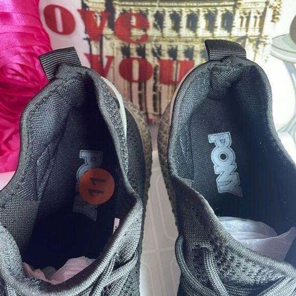 (A) Pony product from New York shoes. BRAND NEW, size 11 men's - Picture 4 of 10
